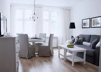 Apartinfo Old Town Apartment